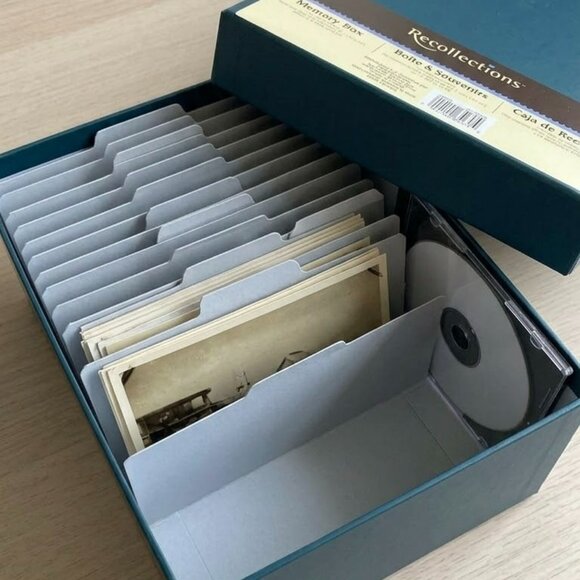 Recollections Memory Box - Picture 2 of 2